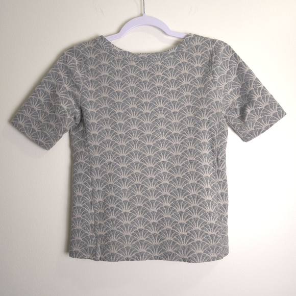 LOFT Gray Boho Clam Shell Short Sleeve Thick Short Sleeve Top Small Petite - Picture 3 of 6
